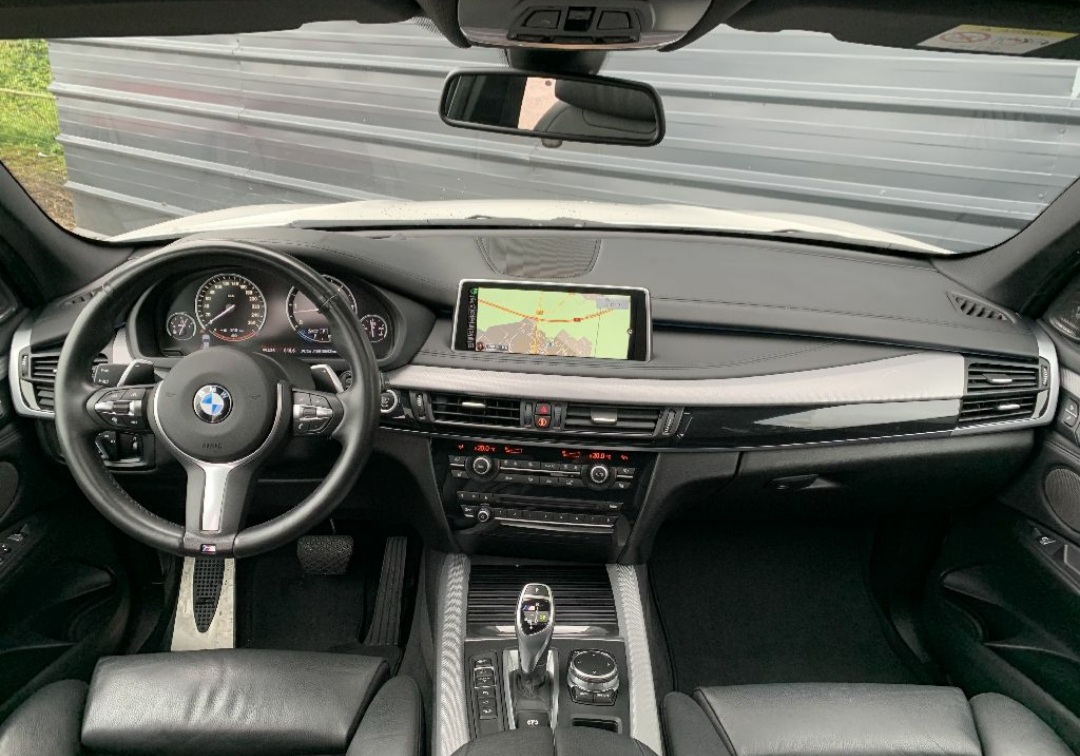 BMW X5 (F15) M50D 381ch bva8 7 Places – Image 13