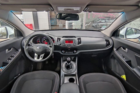 KIA SPORTAGE III 1.7 CRDI 115 ACTIVE 2WD – Image 2